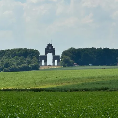 Semesterbostad Old Rifles Bustier Farm A - 6 Personnes Bazentin