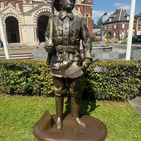 Old Rifles Bustier Farm A - 6 Personnes * Bazentin