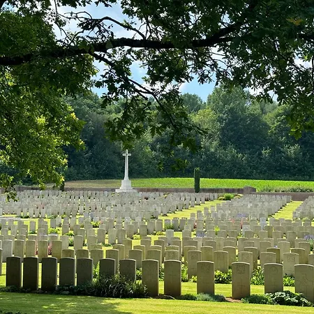 Old Rifles Bustier Farm A - 6 Personnes Semesterbostad Bazentin